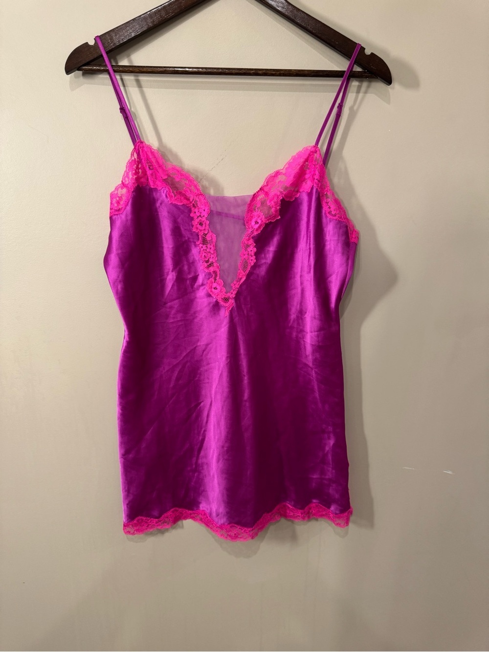 Victoriaâs Secret Pink Satin Lace Cami Lingerie Top Size M - Picture 2 of 6
